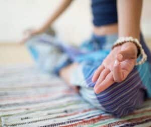 guide spirituel en méditation